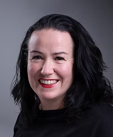 Elena Harries
